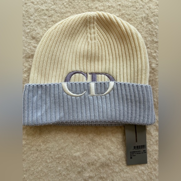 Dior Cream and Gray Knit Beanie - Picture 1 of 5